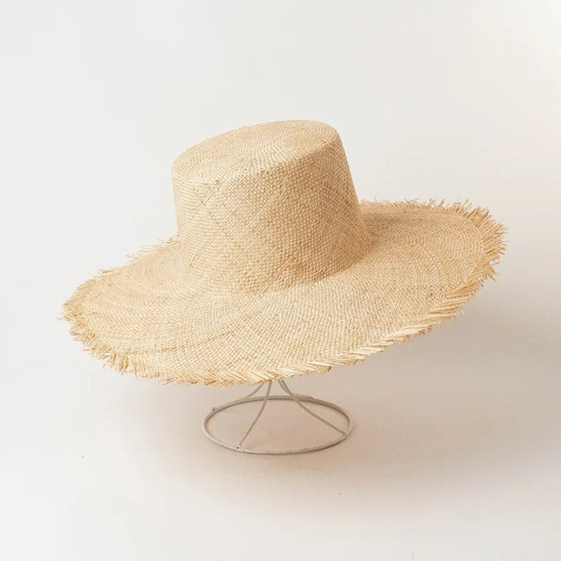 Fashion Trend Flat Top Straw Classic Treasure Grass Sun Protection Hat Outdoor Beach Hat Designer Black Cap