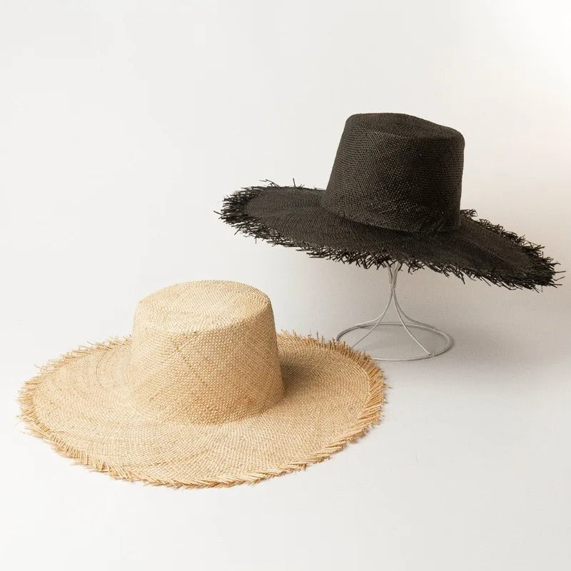Fashion Trend Flat Top Straw Classic Treasure Grass Sun Protection Hat Outdoor Beach Hat Designer Black Cap