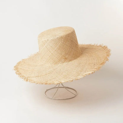 Fashion Trend Flat Top Straw Classic Treasure Grass Sun Protection Hat Outdoor Beach Hat Designer Black Cap