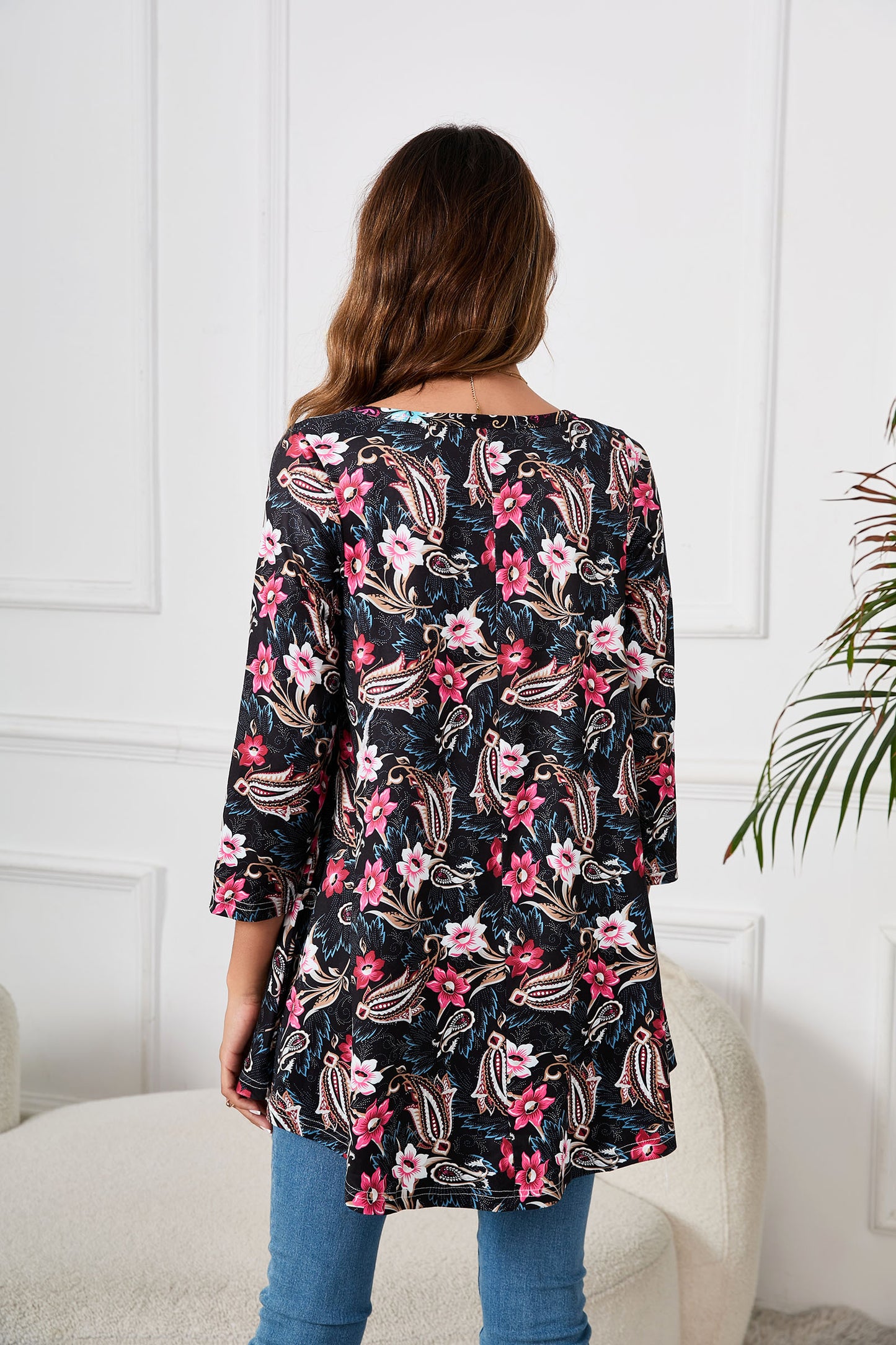 Womens Tunic Tops 3/4 Sleeve Plus Size Crew Neck Swing Flare Loose Fit T-Shirt Blouses to Wear with Leggings Tunic Tops Black Floral