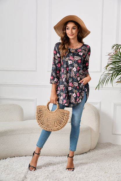 Womens Tunic Tops 3/4 Sleeve Plus Size Crew Neck Swing Flare Loose Fit T-Shirt Blouses to Wear with Leggings Tunic Tops Black Floral