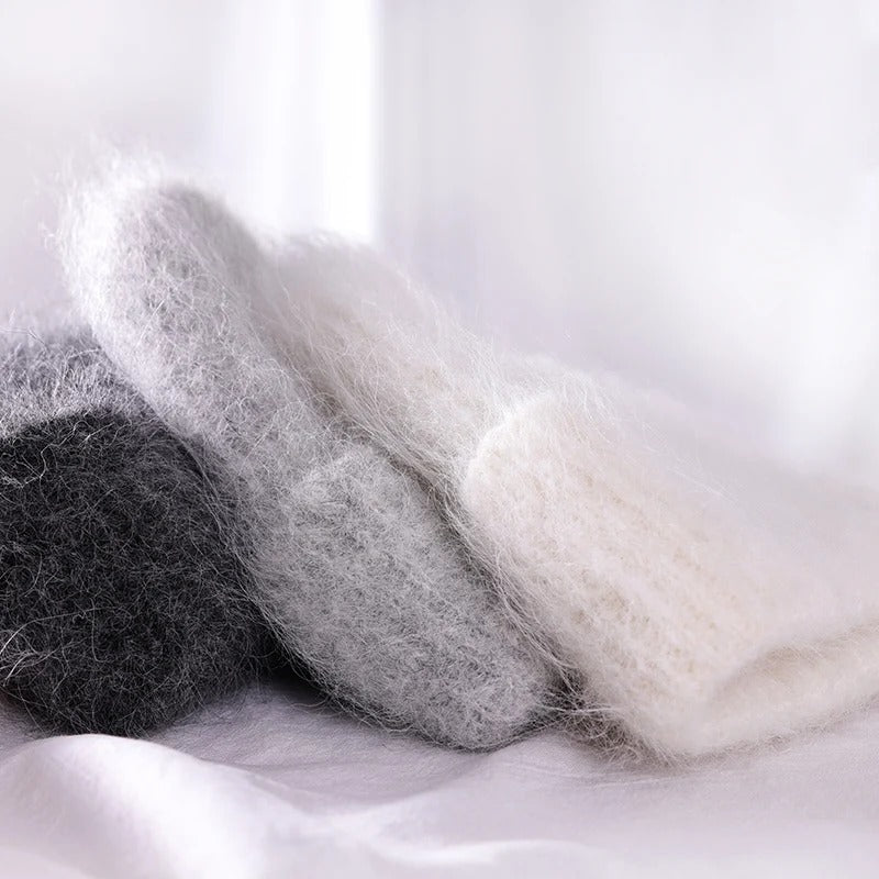 New High Quality Alpaca Wool Beanies for Women  Warm Soft  Cute Plush Winter Hat White Thickened  Protection Knit Hat