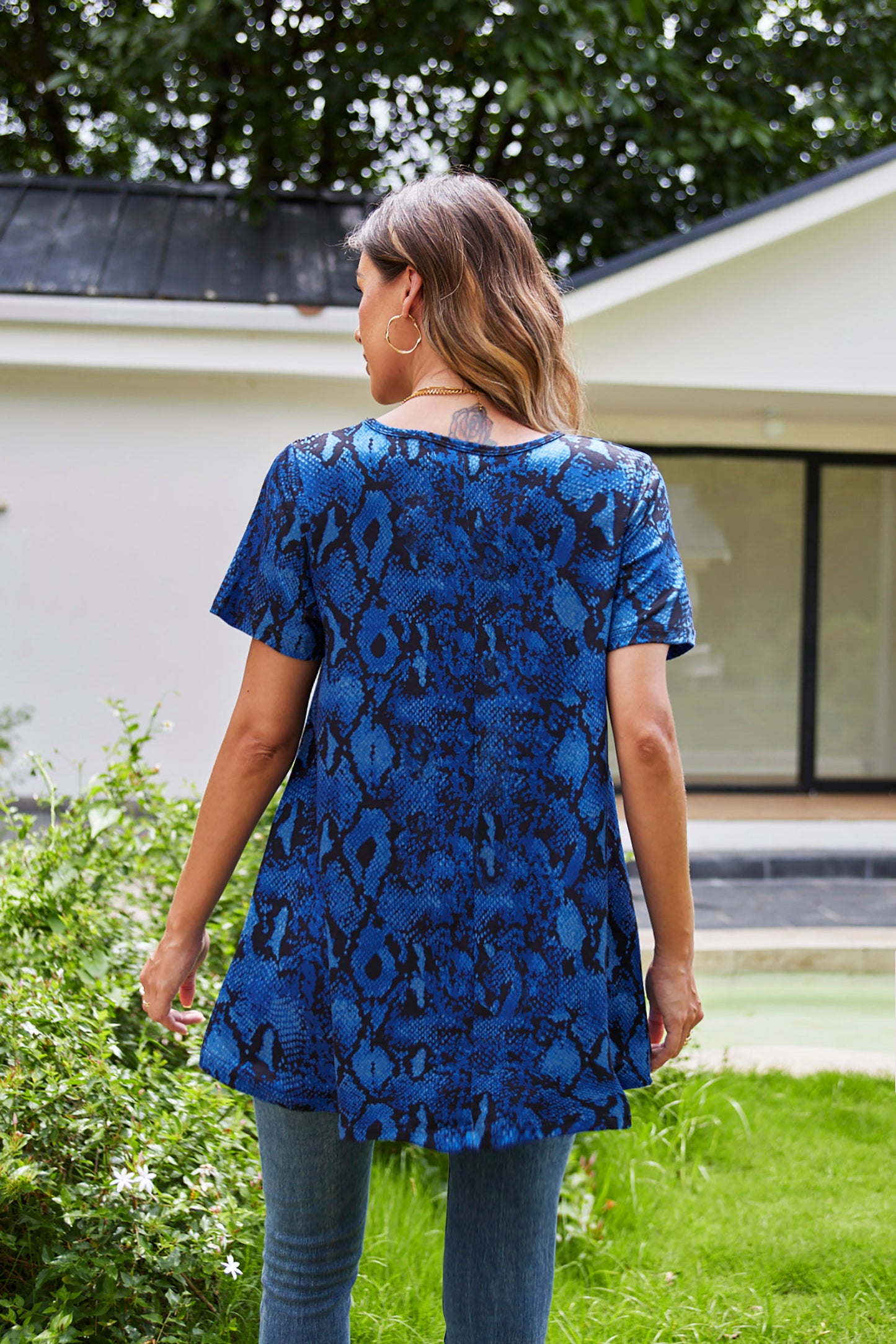 Tunic Tops for Women Plus Size Short Sleeve Crew Neck Swing Flare Loose T-Shirt Blouses to Wear with Leggings B15 SATXBP