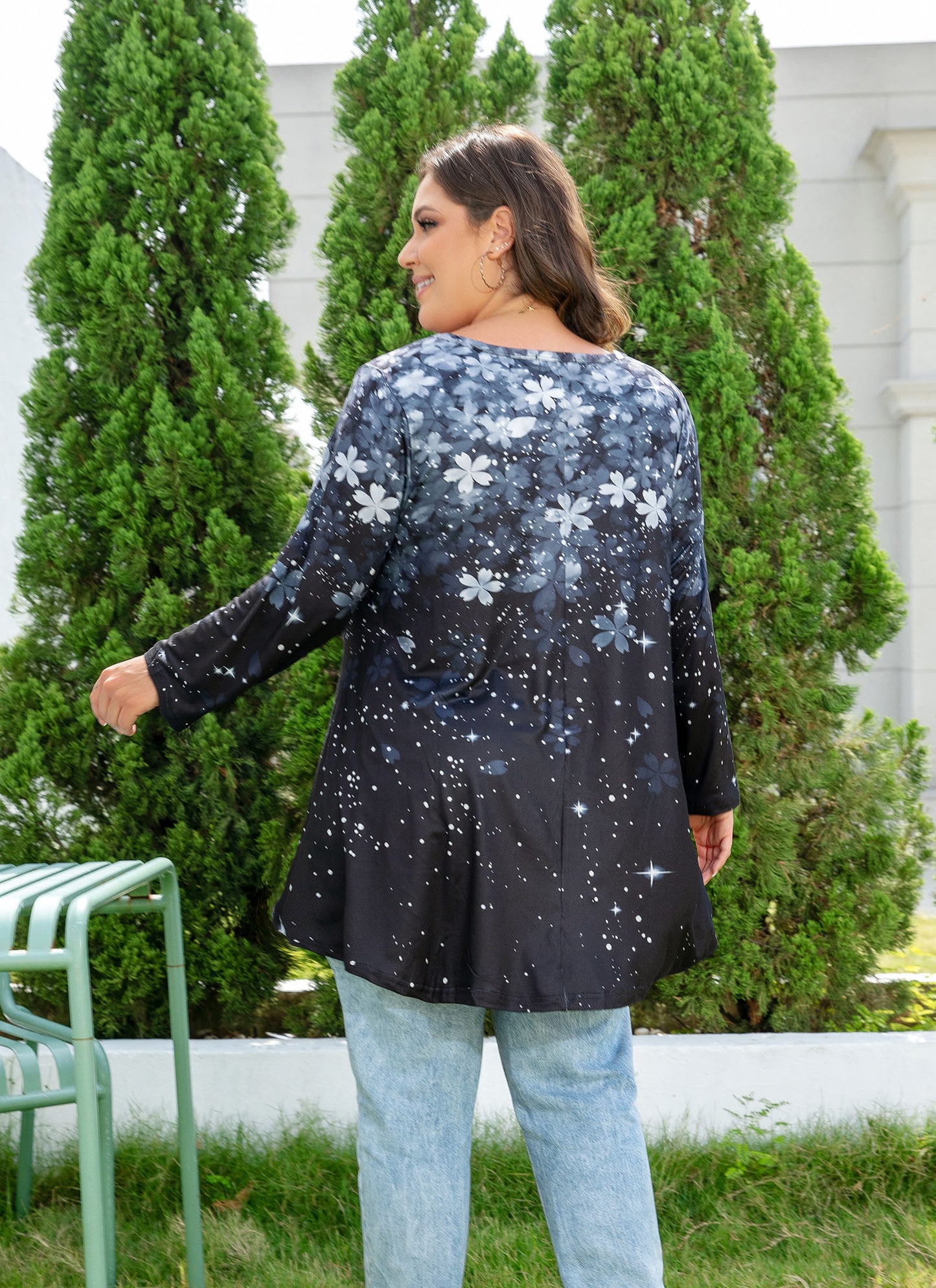 Womens Tunic 3/4 Sleeve Plus Size Tops Crew Neck Swing Flowy Loose Fit T-Shirt Blouses to Wear with Leggings Grey Black Floral Tops