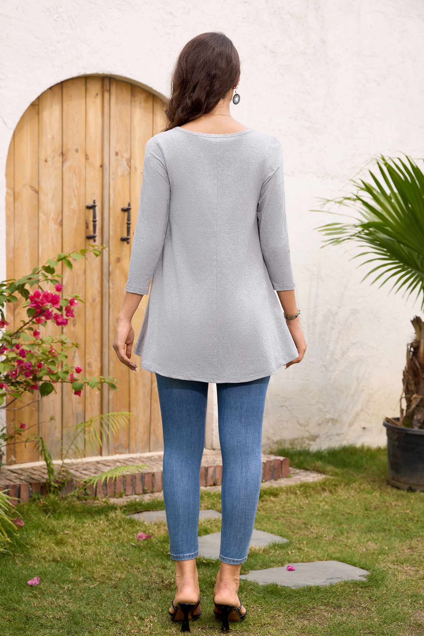 Womens Tunic Tops 3/4 Sleeve Plus Size Crew Neck Swing Flare Loose Fit T-Shirt Blouses to Wear with Leggings Grey Tunic Tops