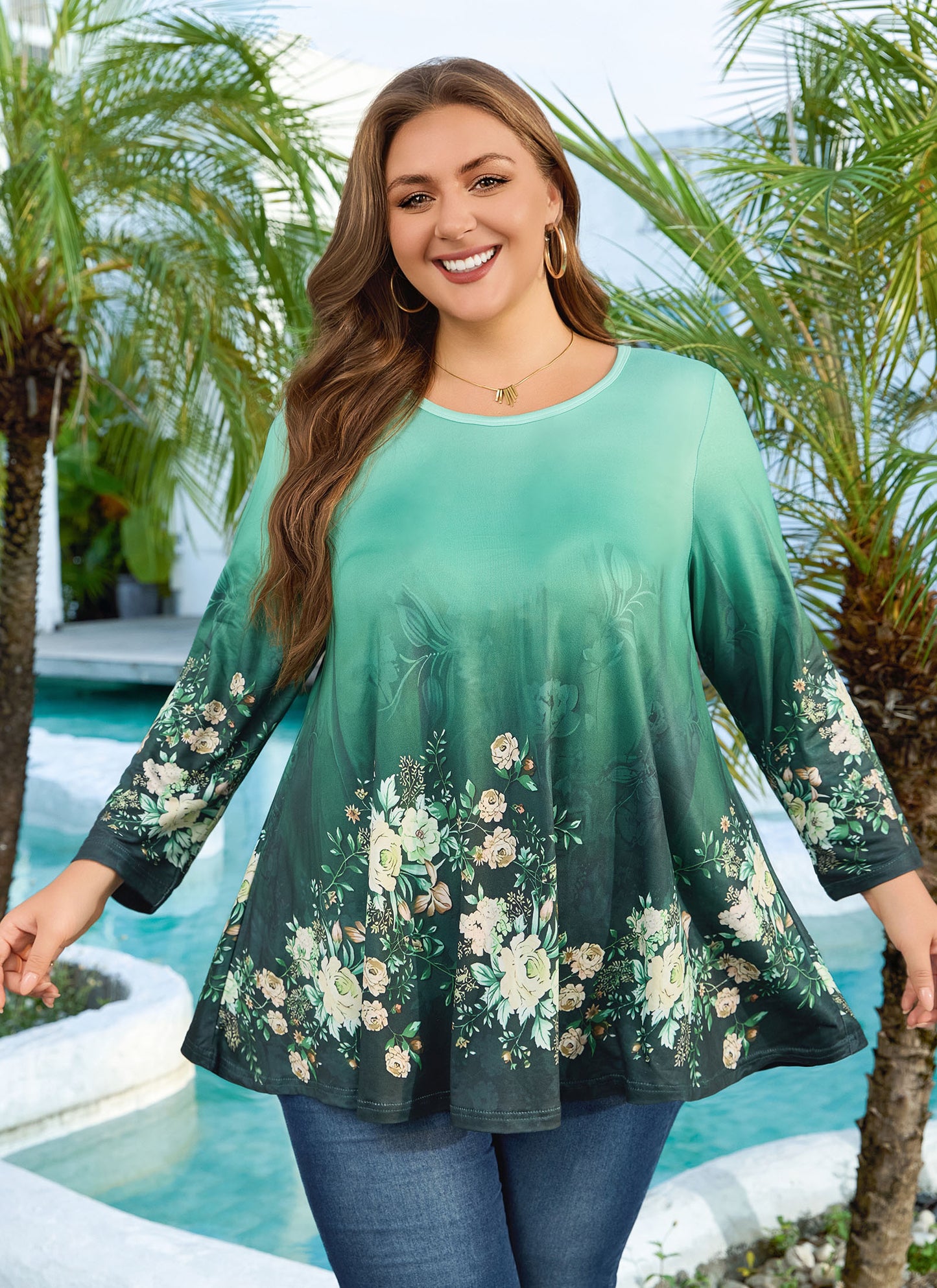 Womens Tunic 3/4 Sleeve Plus Size Tops Crew Neck Swing Flowy Loose Fit T-Shirt Blouses to Wear with Leggings Green Floral Tunics