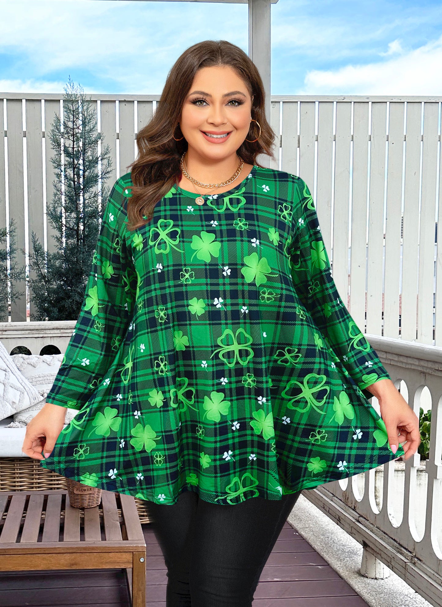 Womens Tunic Tops 3/4 Sleeve Plus Size Crew Neck Swing Flare Loose Fit T-Shirt Blouses to Wear with Leggings Tunics Green Leaf