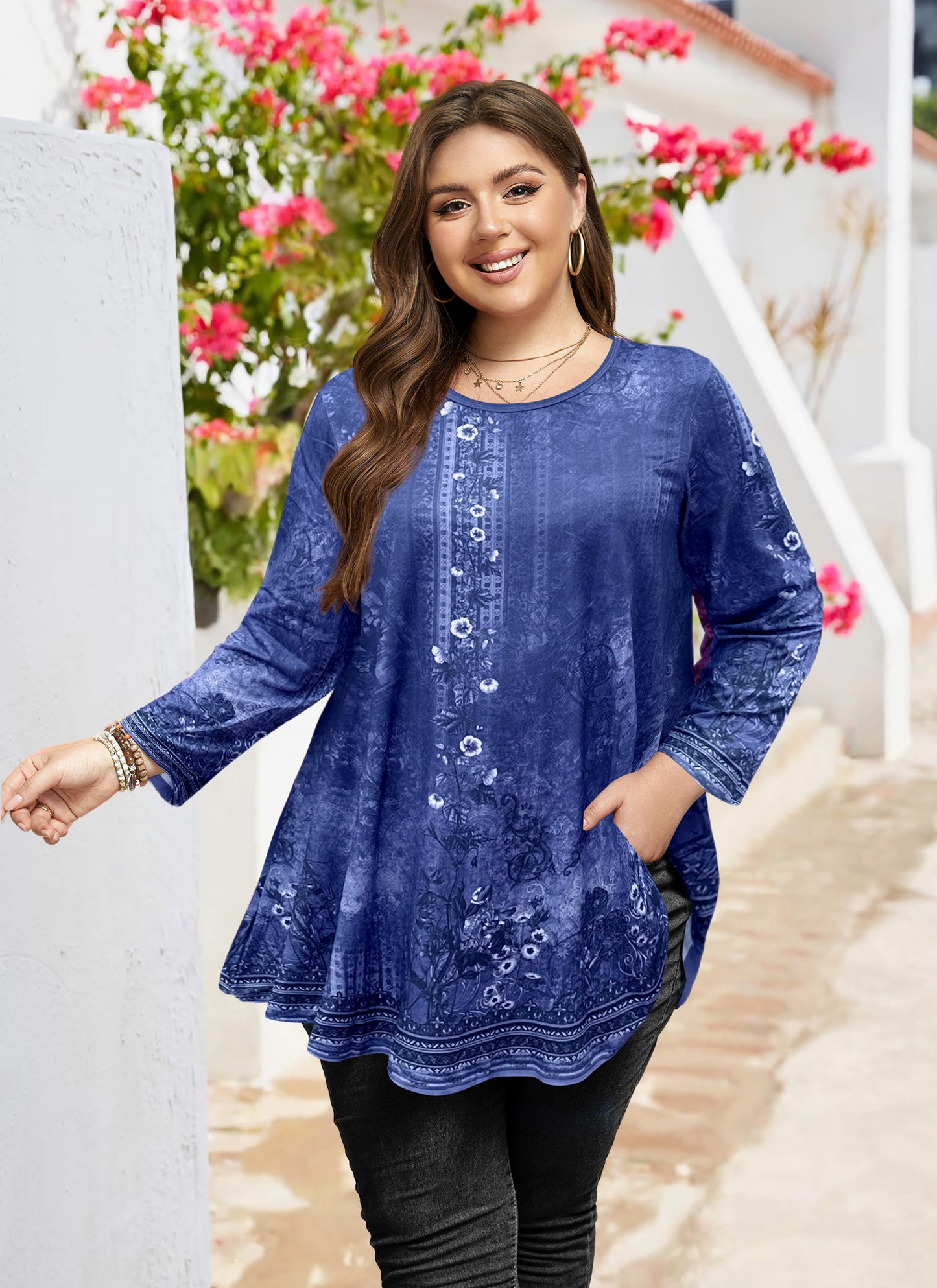 Womens Tunic Tops 3/4 Sleeve Plus Size Crew Neck Swing Flare Loose Fit T-Shirt Blouses to Wear with Leggings Navy Blue Tunics Floral