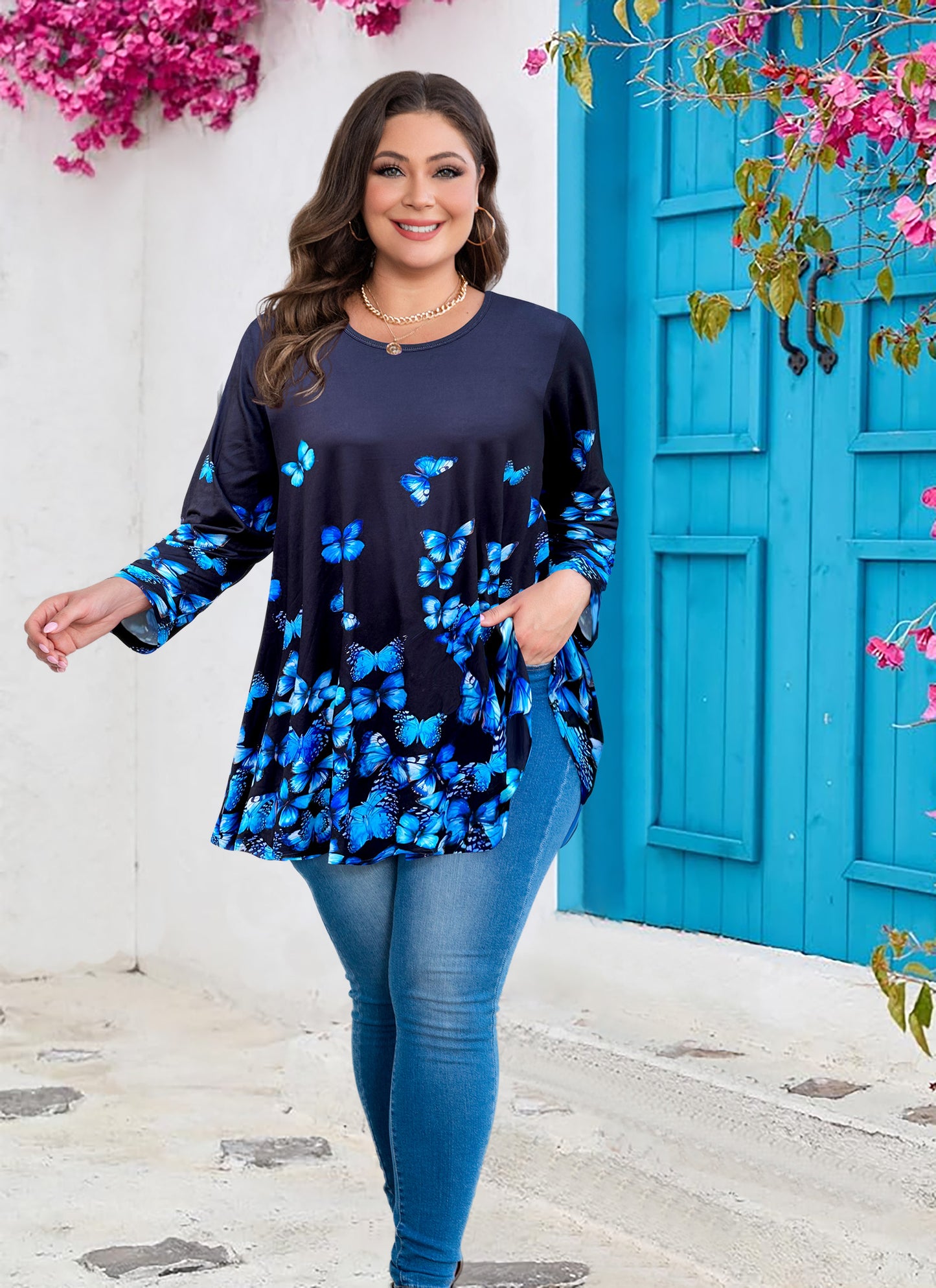 Womens Tunic 3/4 Sleeve Plus Size Tops Crew Neck Swing Flowy Loose Fit T-Shirt Blouses to Wear with Leggings Long Tunic Black Blue Butterfly