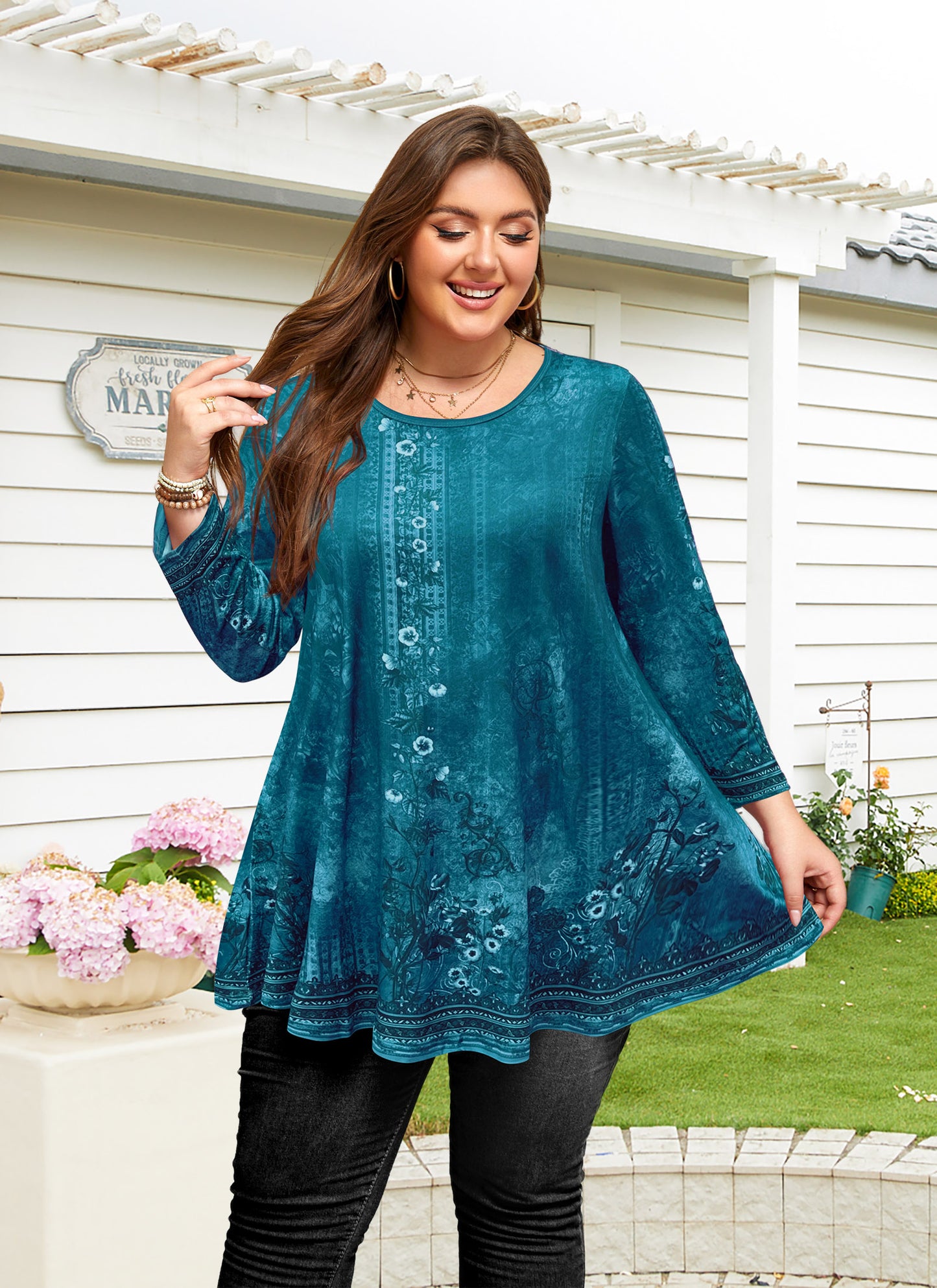 Womens Tunic 3/4 Sleeve Plus Size Tops Crew Neck Swing Flowy Loose Fit T-Shirt Blouses to Wear with Leggings Teals Floral Tunics