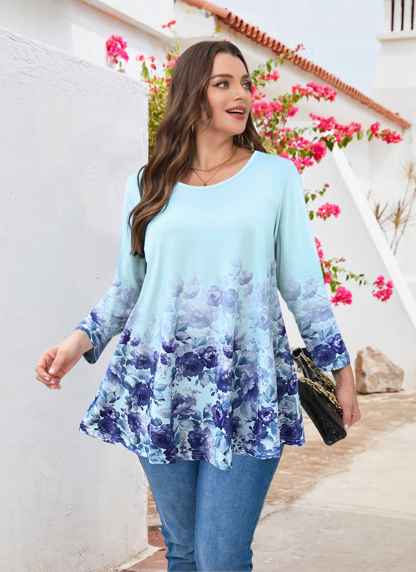 Womens Tunic Tops 3/4 Sleeve Plus Size Crew Neck Swing Flare Loose Fit T-Shirt Blouses to Wear with Leggings Blue Floral Tunics