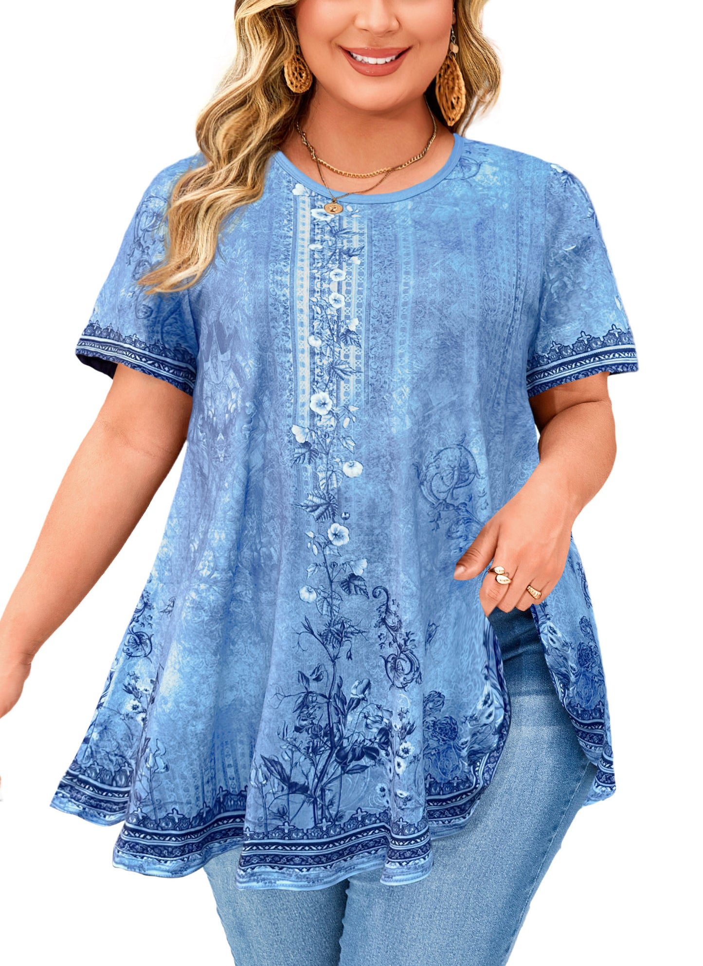 Tunic Tops for Women Plus Size Short Sleeve Crew Neck Swing Flare Loose T-Shirt Blouses to Wear with Leggings Light Blue Floral Tops