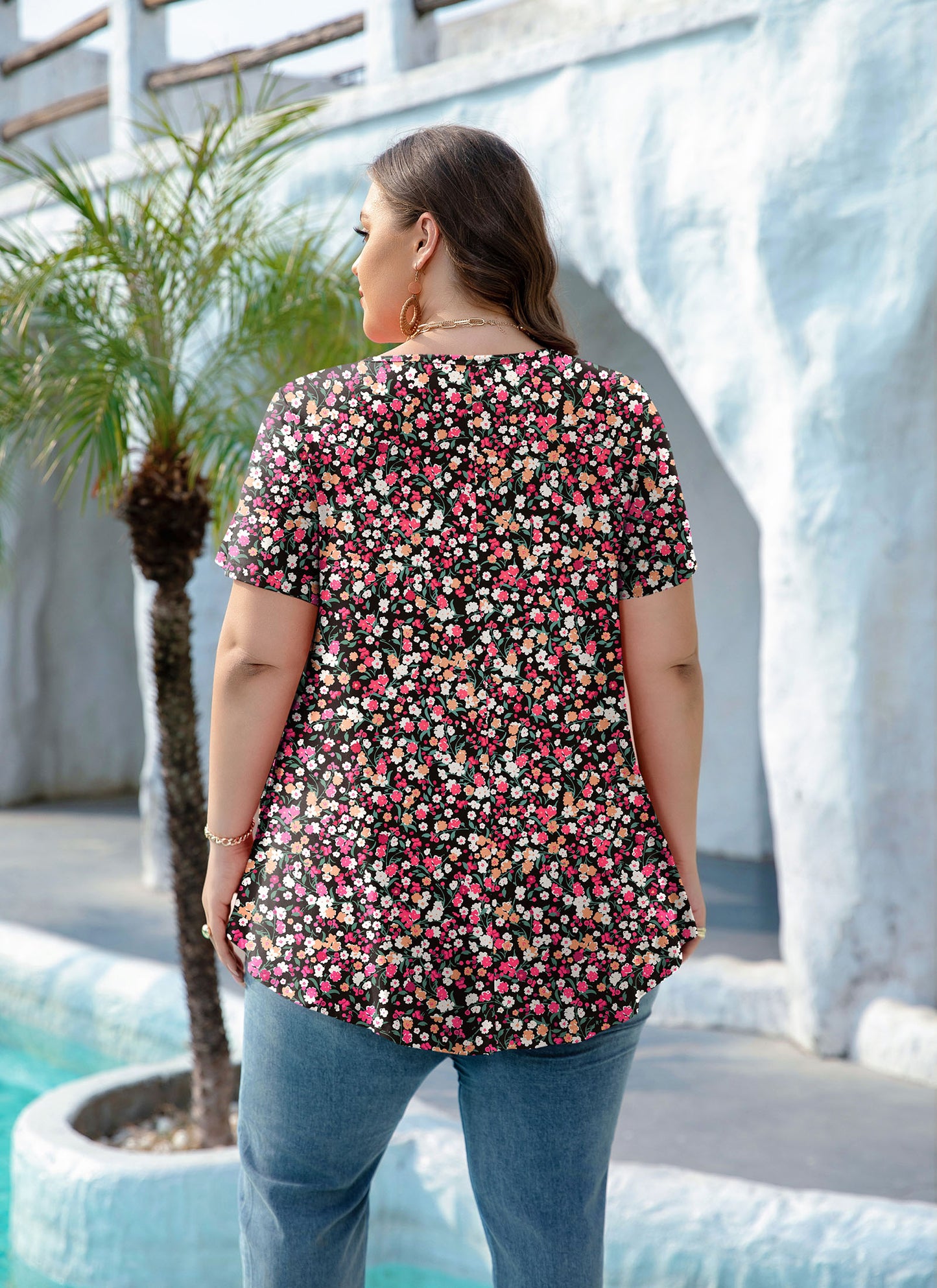 Womens Plus Size Tops Short Sleeve Swing Flare Flowy Tunic Loose Fit Summer Casual Blouses to Wear with Leggings Pink Floral Tunic