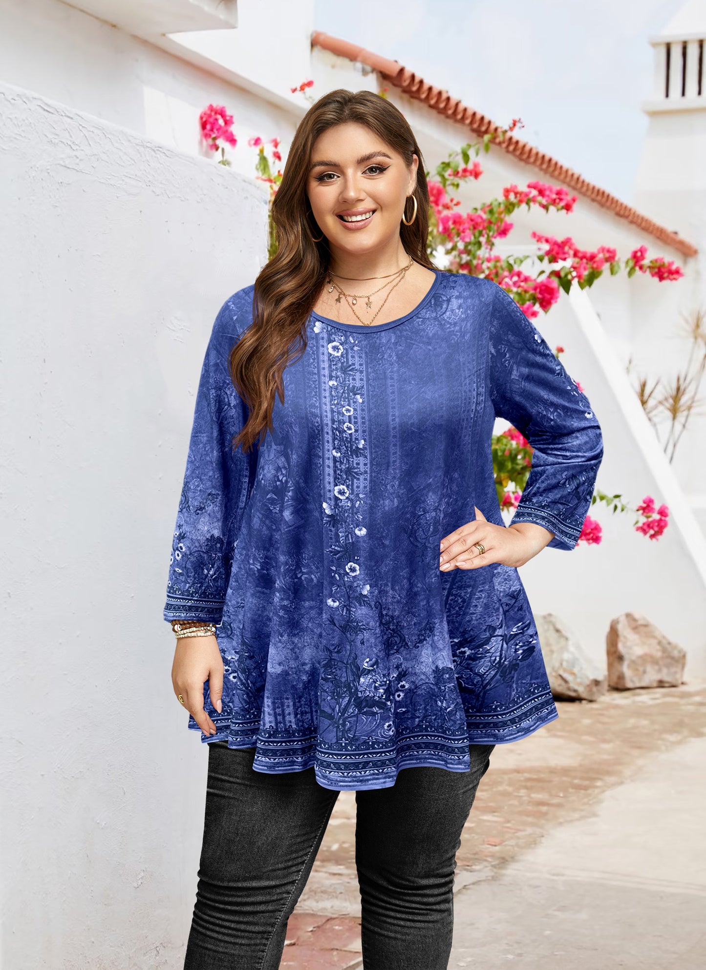 Womens Tunic Tops 3/4 Sleeve Plus Size Crew Neck Swing Flare Loose Fit T-Shirt Blouses to Wear with Leggings Navy Blue Tunics Floral