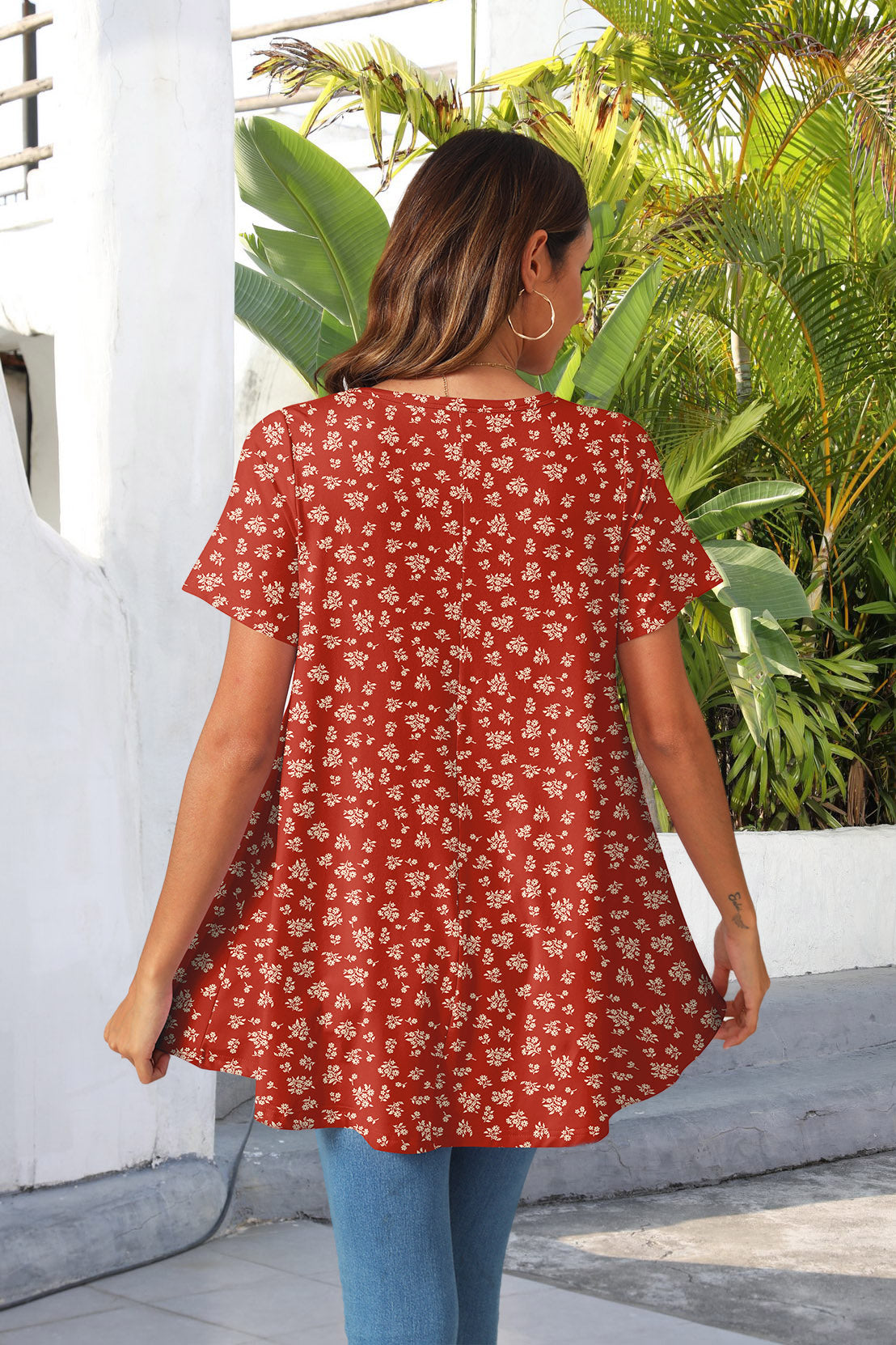 Tunic Tops for Women Plus Size Short Sleeve Crew Neck Swing Flare Loose T-Shirt Blouses to Wear with Leggings B16 SATXOF