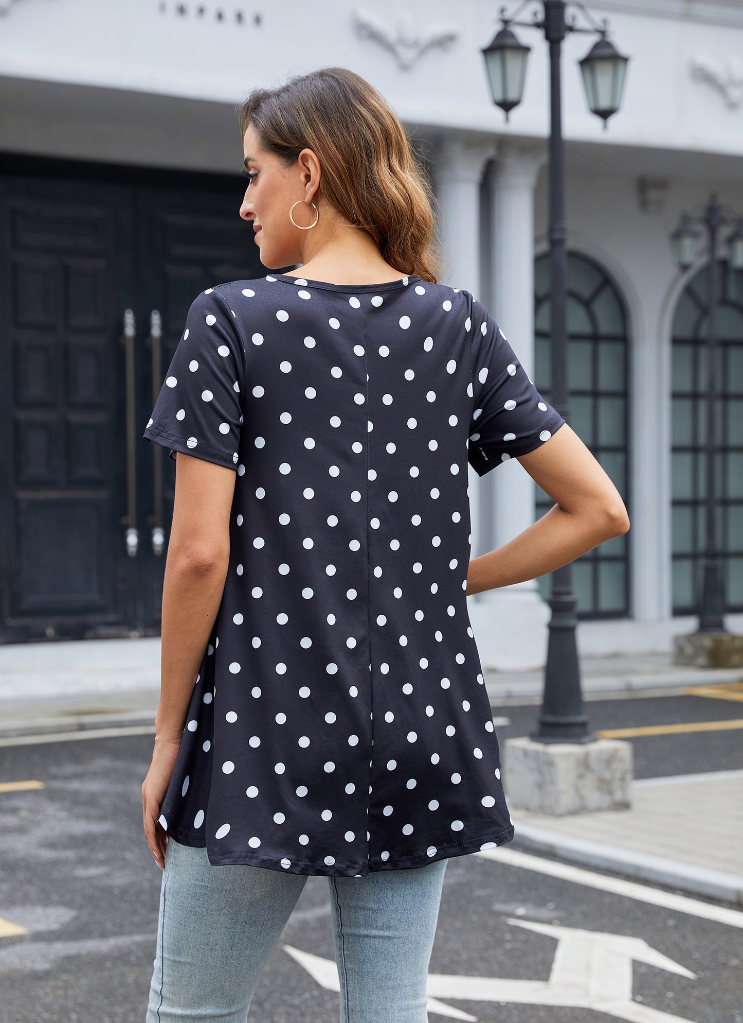 Tunic Tops for Women Plus Size Short Sleeve Crew Neck Swing Flare Loose T-Shirt Blouses to Wear with Leggings B18 SATXBD