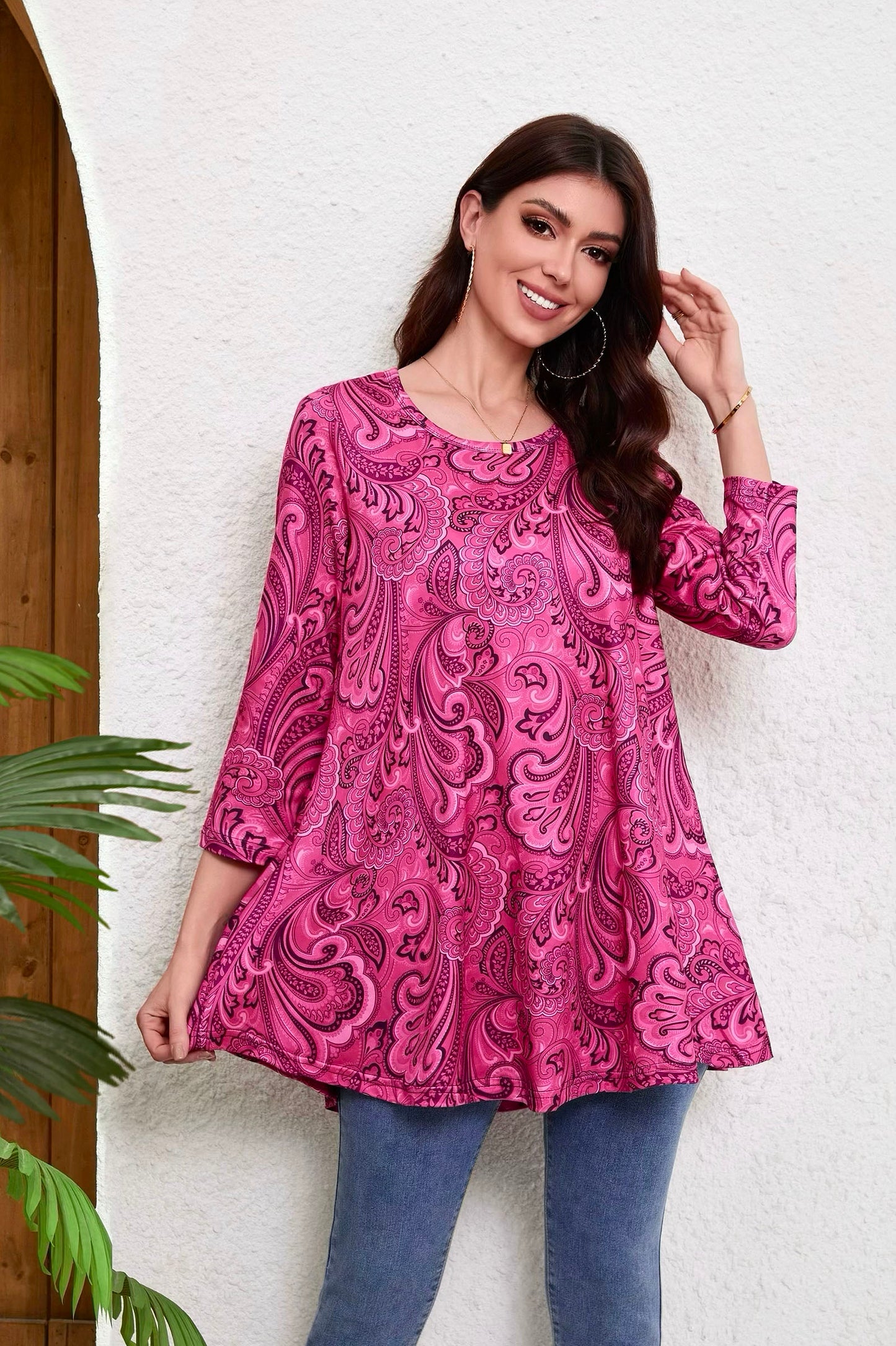 Womens Tunic Tops 3/4 Sleeve Plus Size Crew Neck Swing Flare Loose Fit T-Shirt Blouses to Wear with Leggings Plus Size Tunic Hot Pink Paisley
