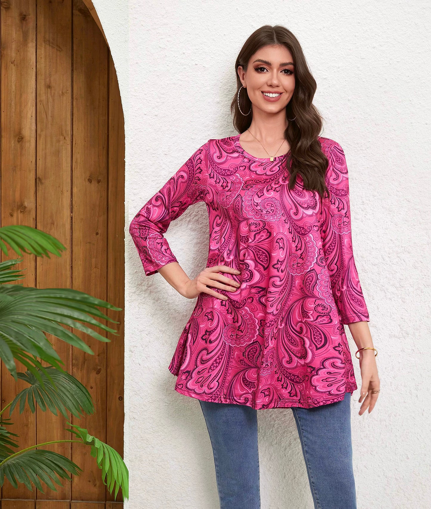 Womens Tunic Tops 3/4 Sleeve Plus Size Crew Neck Swing Flare Loose Fit T-Shirt Blouses to Wear with Leggings Plus Size Tunic Hot Pink Paisley