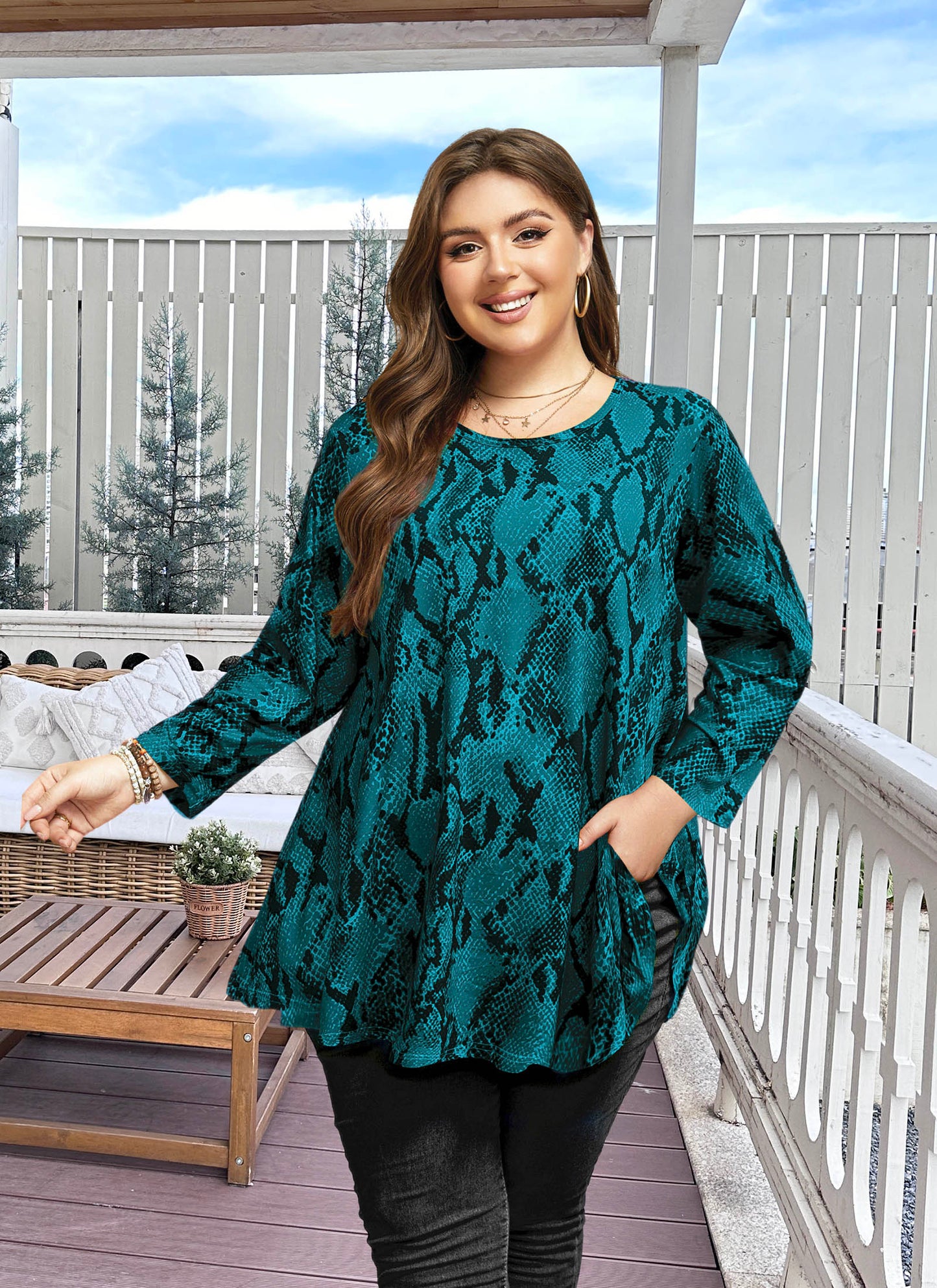 Womens Tunic Tops 3/4 Sleeve Plus Size Crew Neck Swing Flare Loose Fit T-Shirt Blouses to Wear with Leggings Tunics Teals Blue
